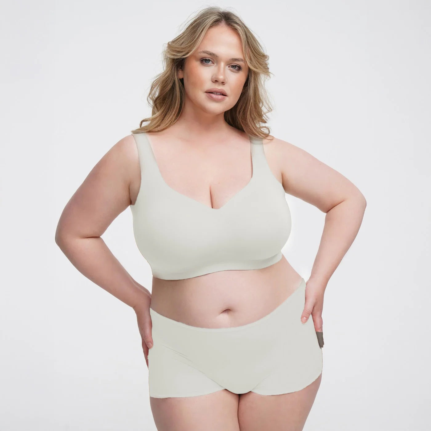 Vücut Şekillendirici Sırt Destekli Dikişsiz Sütyen | Fit Tight